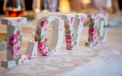 Jak kryształy wspierają magię miłosną i relacje